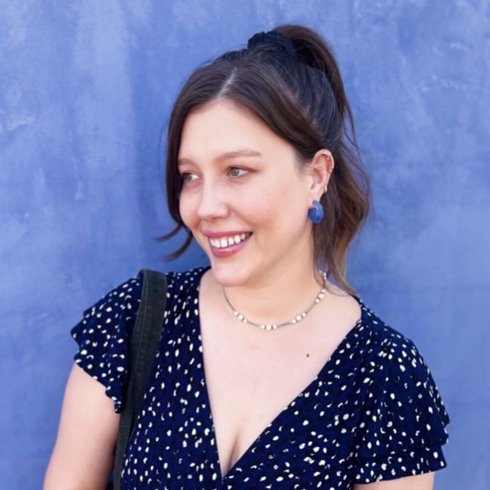 Meet your Posher, Julia